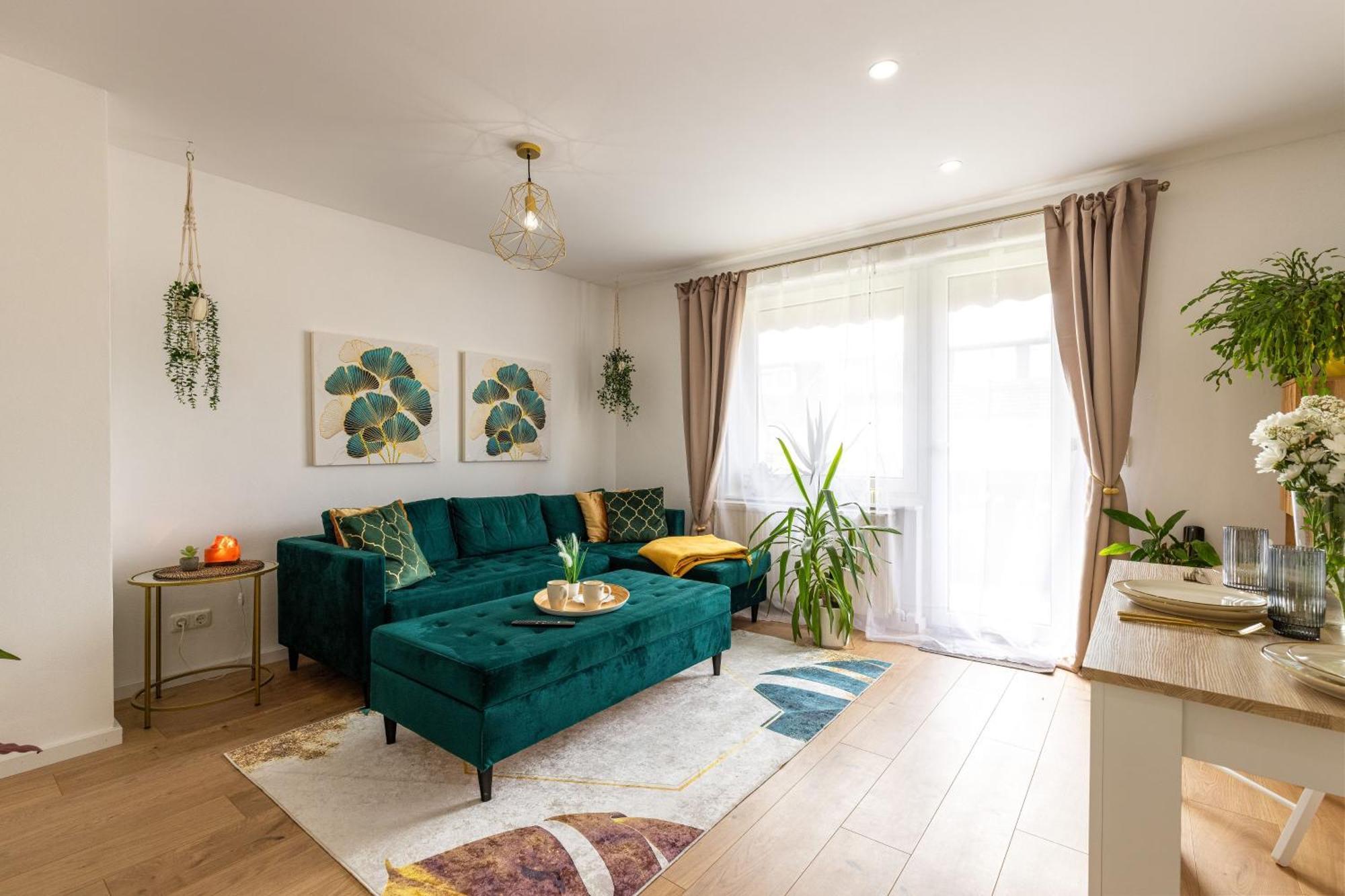 Schoenes, Modernes Apartment Mit Zwei Schlafzimmern - Zentral Mit Balkon Fuer 6 Personen มอนทาเบาอาร์ ภายนอก รูปภาพ